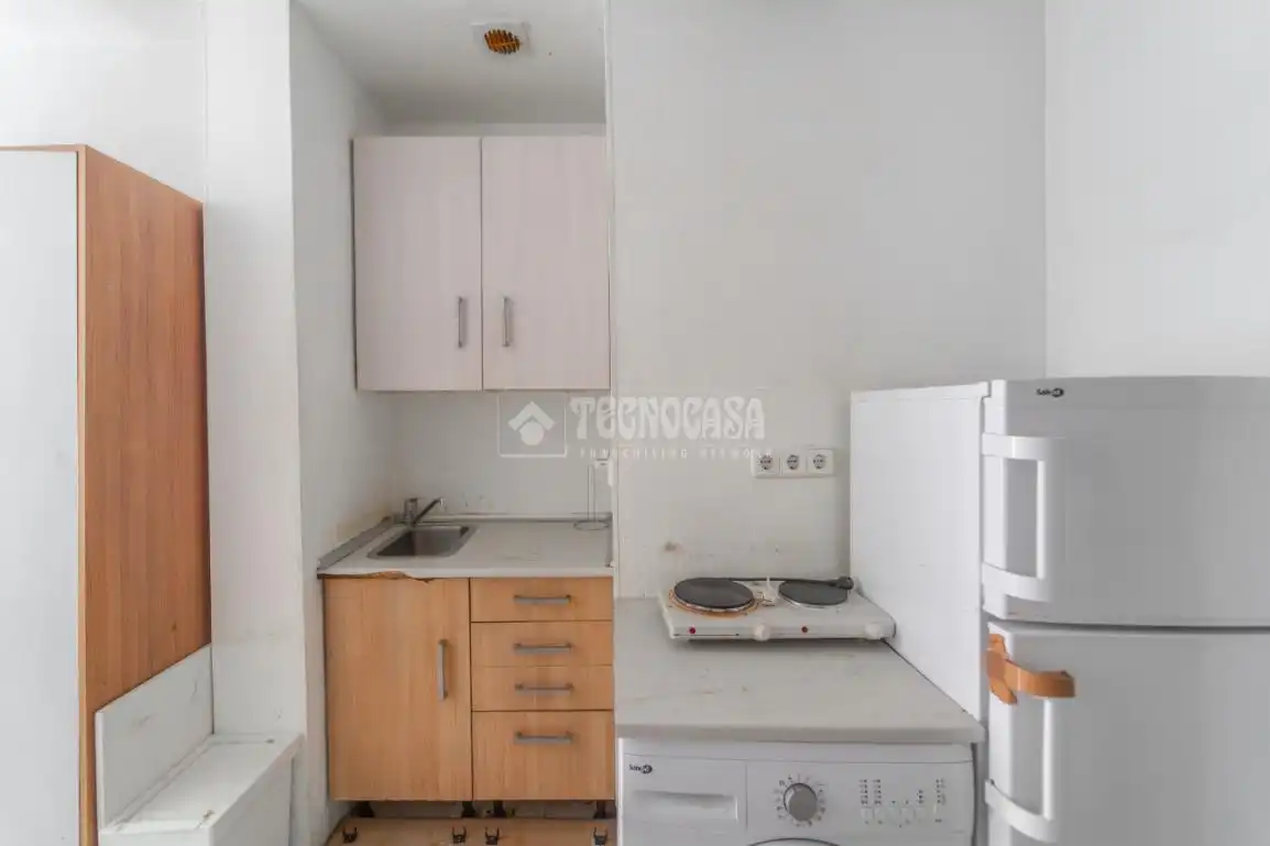 Küche von Wohnung zum Verkauf in Madrid mit Klimaanlage und Heizung