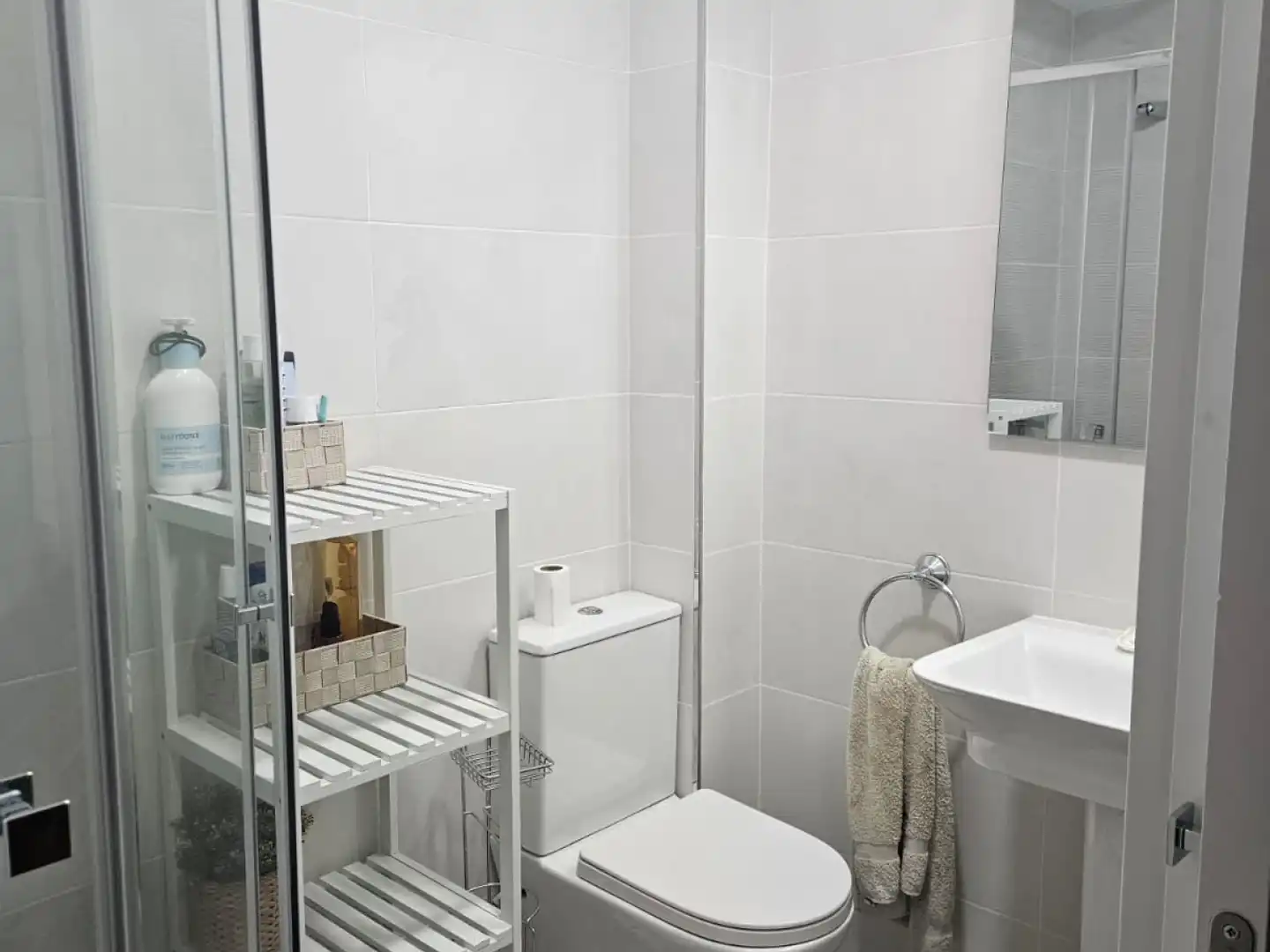 Baño de Piso en venta en Málaga con Aire acondicionado, Terraza y Amueblado