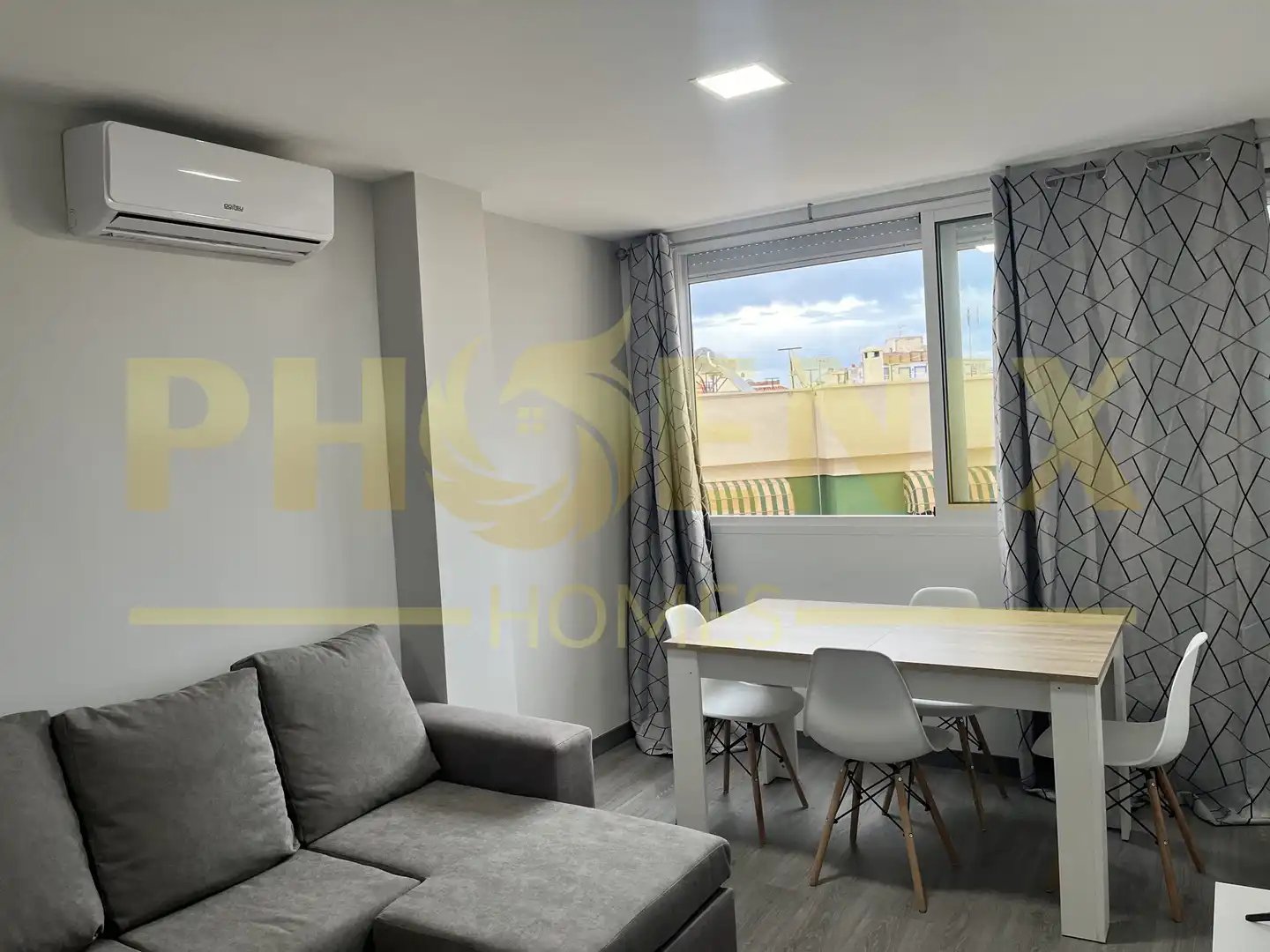 Apartment with pool for sale in Calle el Chaparil, imagen 4