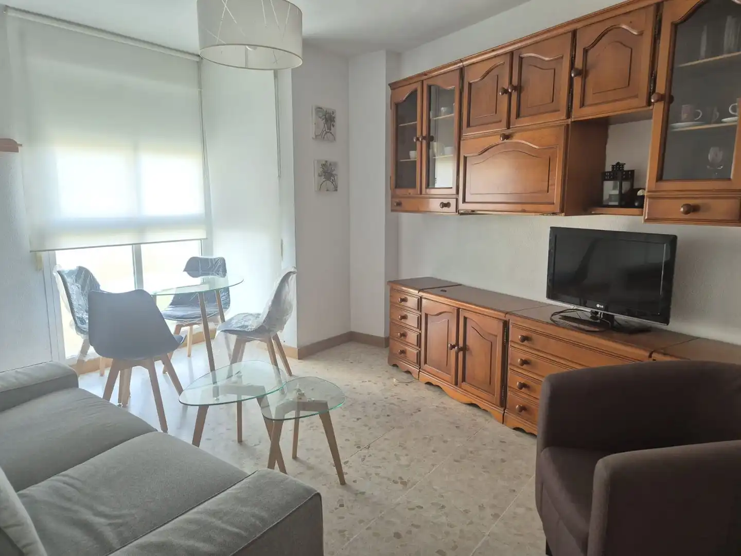Sala d'estar de Apartament de lloguer en Badajoz amb Aire condicionat, Calefacció i Moblat