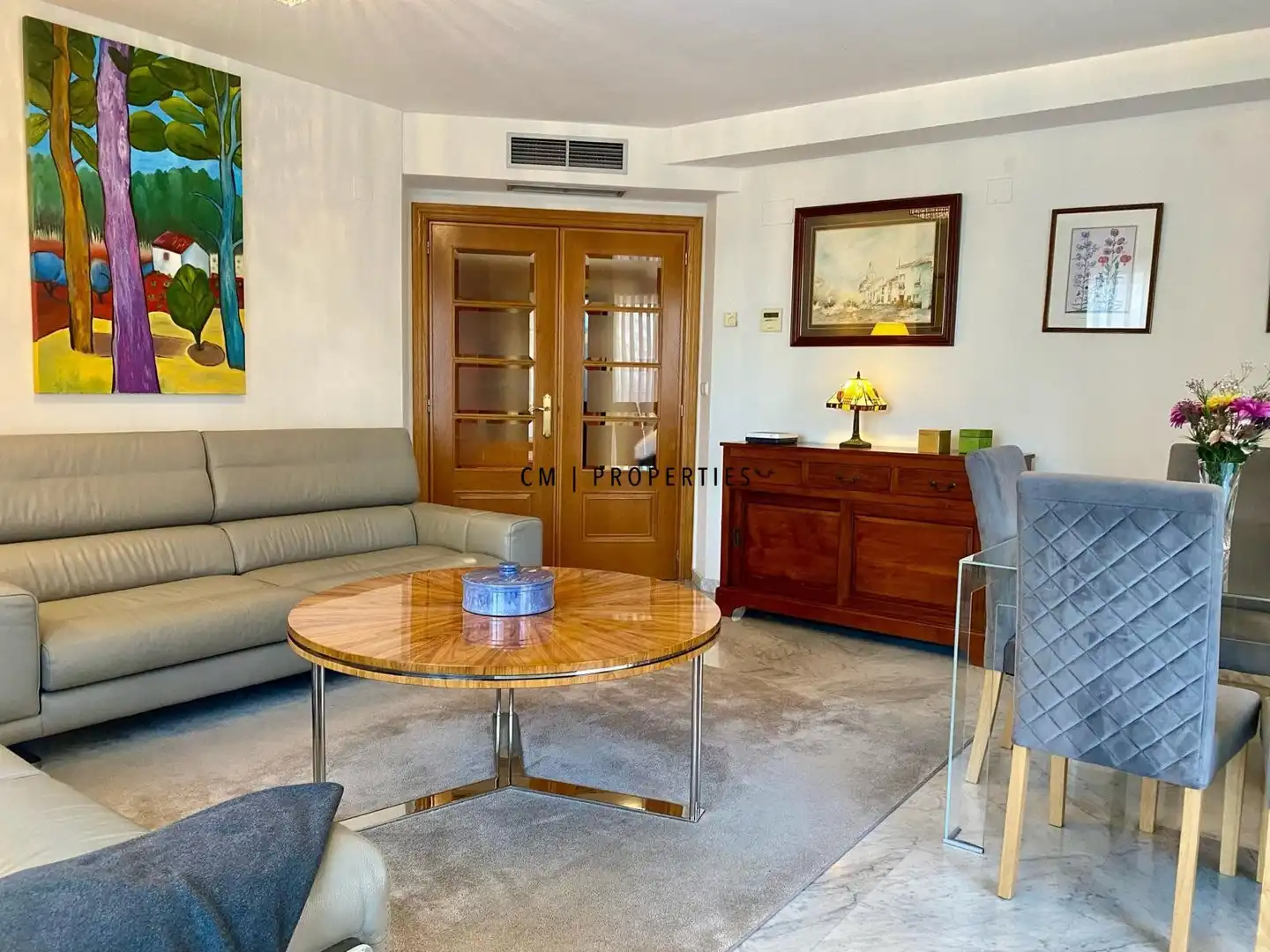 Sala d'estar de Pis de lloguer en Valencia amb Aire condicionat, Calefacció i Terrassa