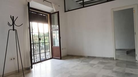 Photo 3 of Flat to rent in Calle Don Fadrique, Doctor Barraquer - G. Renfe - Policlínico, Sevilla
