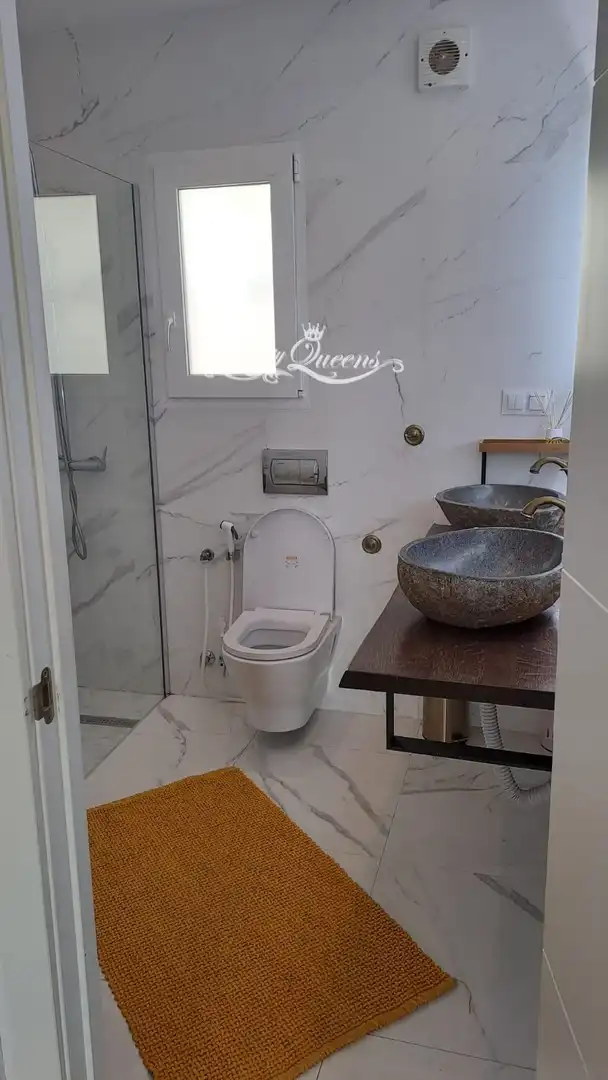 Badezimmer von Einfamilien-Reihenhaus zur Miete in Mijas mit Klimaanlage, Terrasse und Schwimmbad