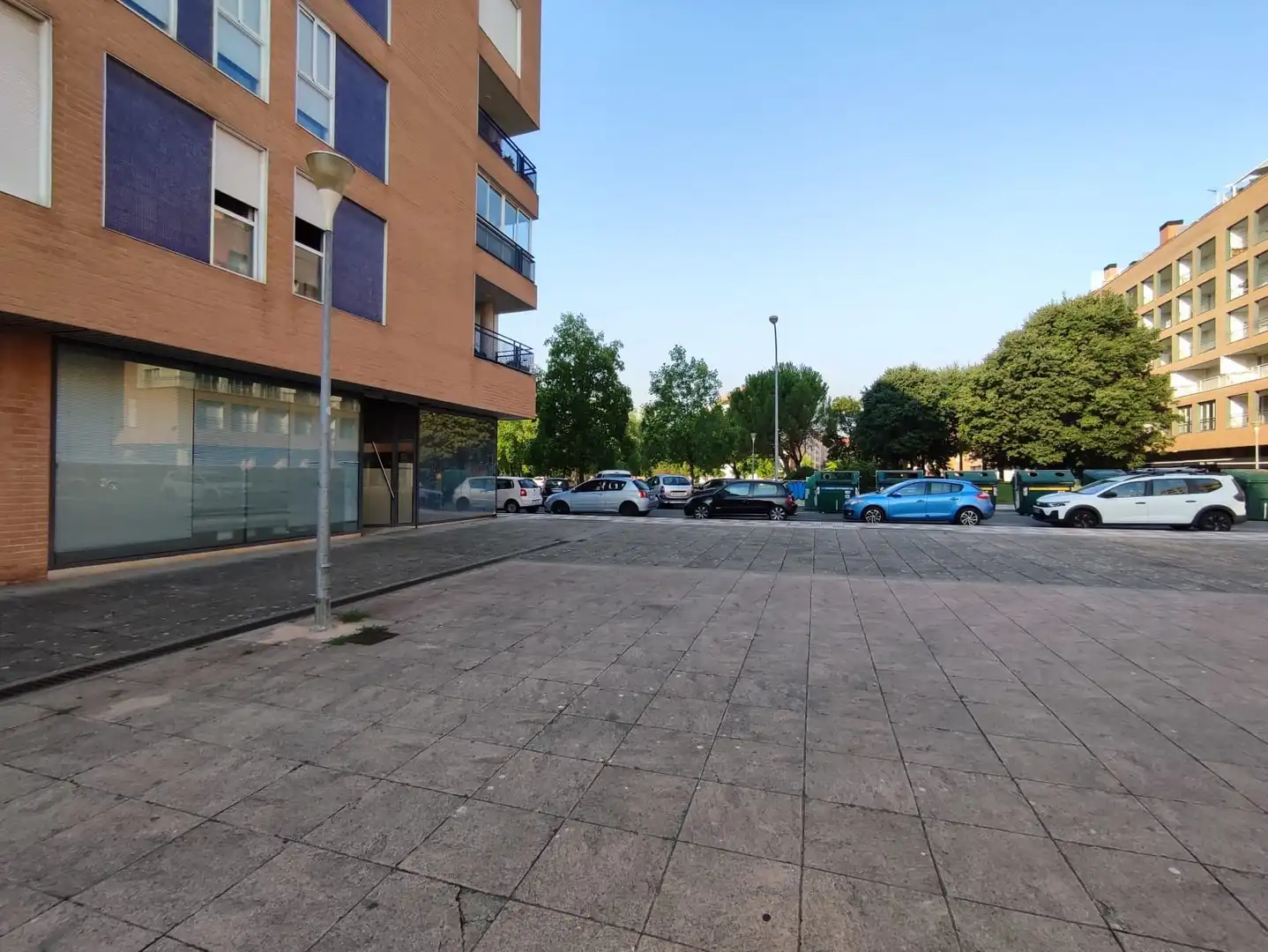 Parking de Local en venta en  Pamplona / Iruña con Aire acondicionado