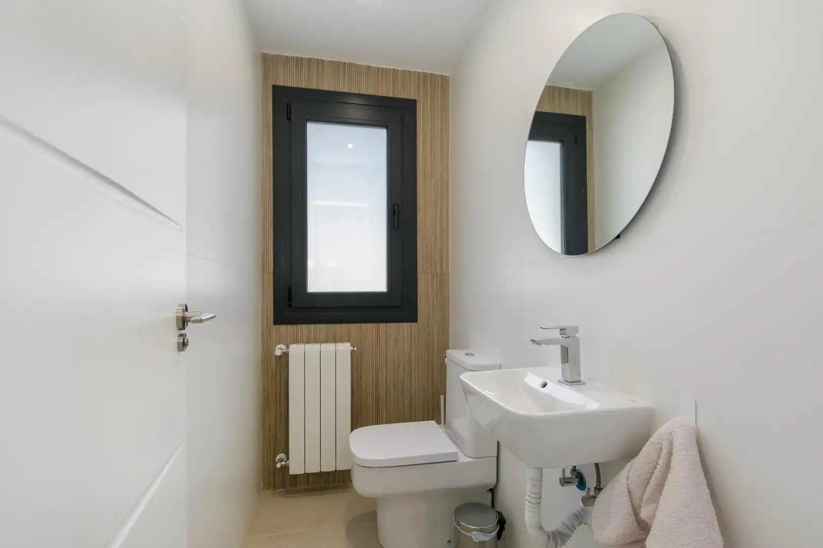 Bathroom of Houses for sale in Dílar  with Air Conditioner, Heating and Private garden