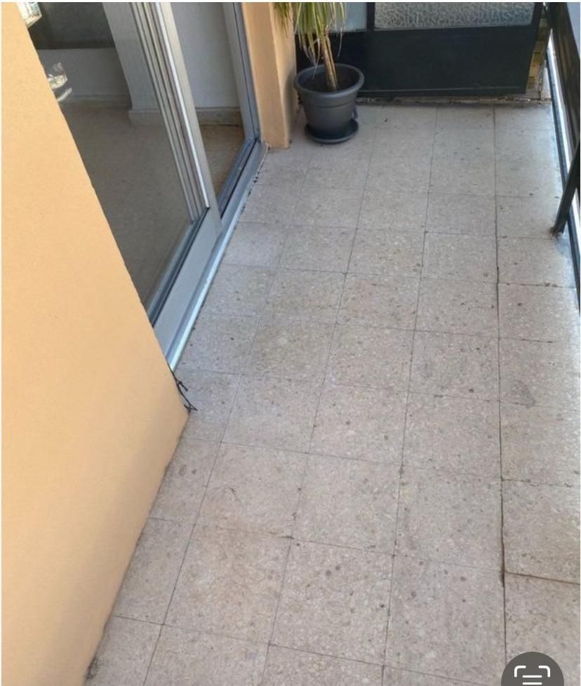 Flat for sale in  Valencia Capital