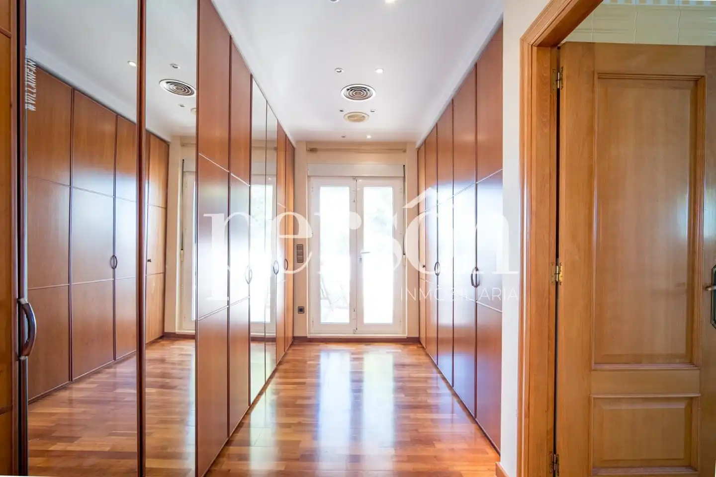 Houses for sale in Jávea / Xàbia  with Air Conditioner, Heating and Private garden