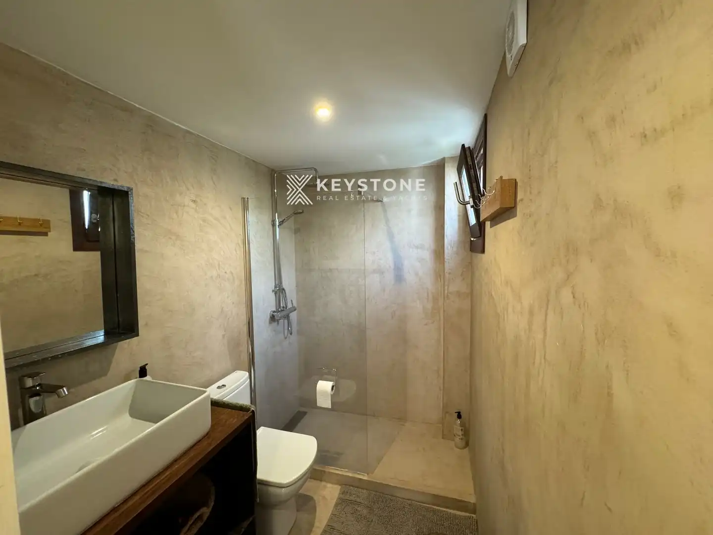 Badezimmer von Wohnung zur Miete in Calvià mit Klimaanlage, Terrasse und Schwimmbad