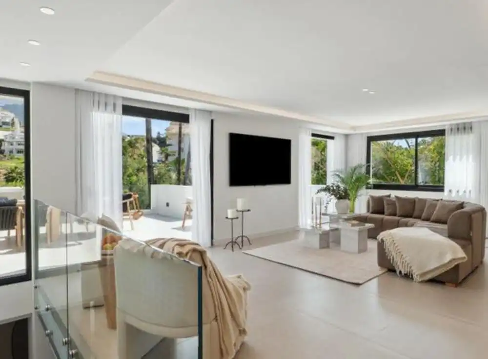 Habitatge amb terrassa en venda a Nueva Andalucía, imagen 4