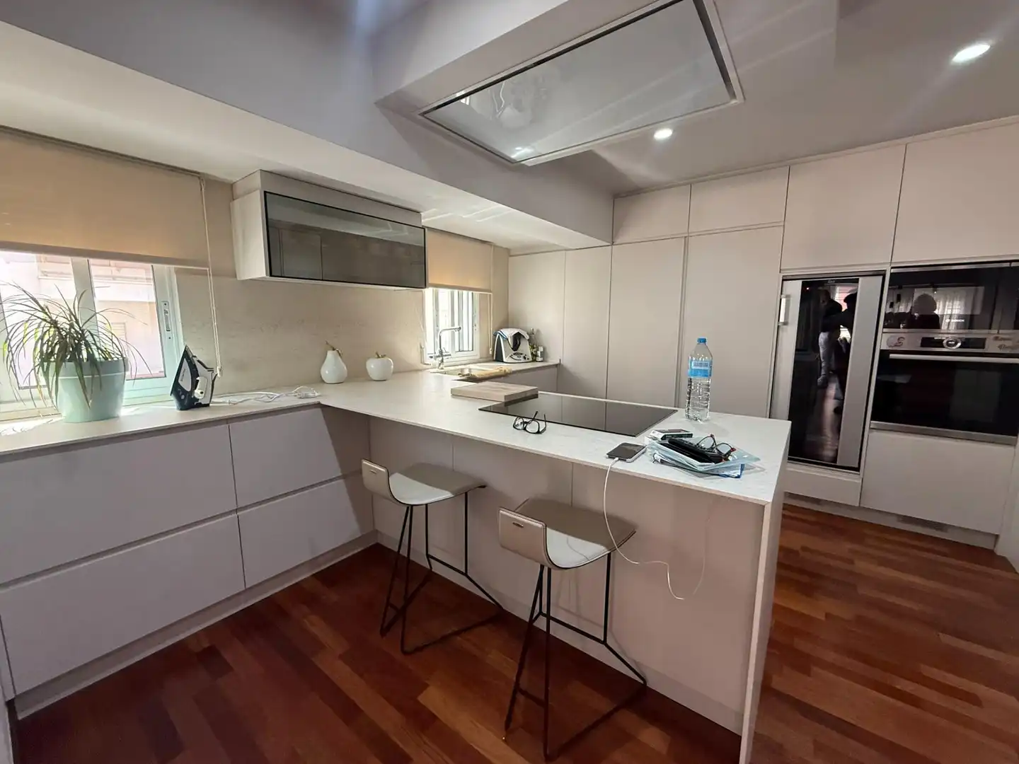 Küche von Wohnung zum Verkauf in Guardamar del Segura mit Klimaanlage, Heizung und Terrasse
