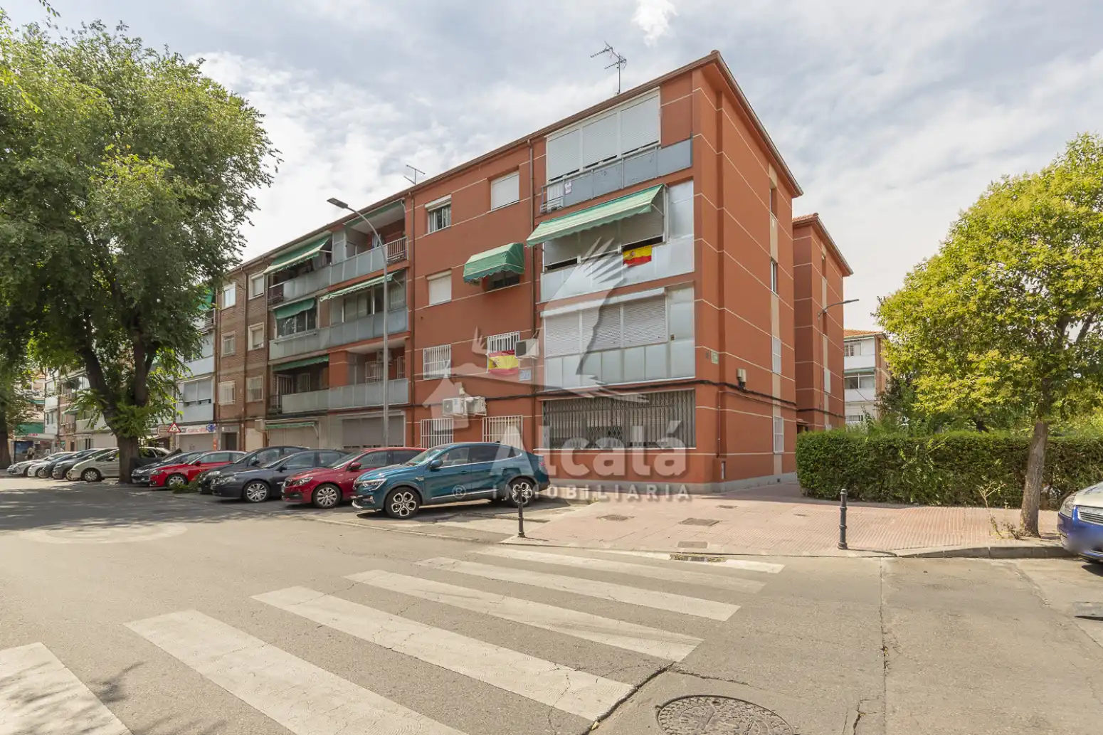 Vista exterior de Piso en venta en Alcalá de Henares con Calefacción y Terraza