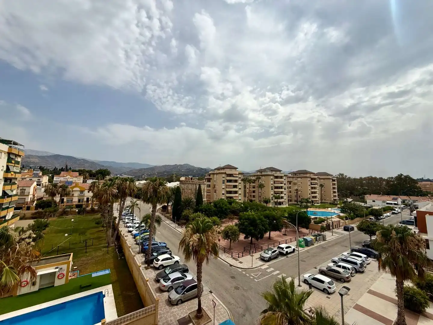 Außenansicht von Wohnung zur Miete in Algarrobo mit Terrasse