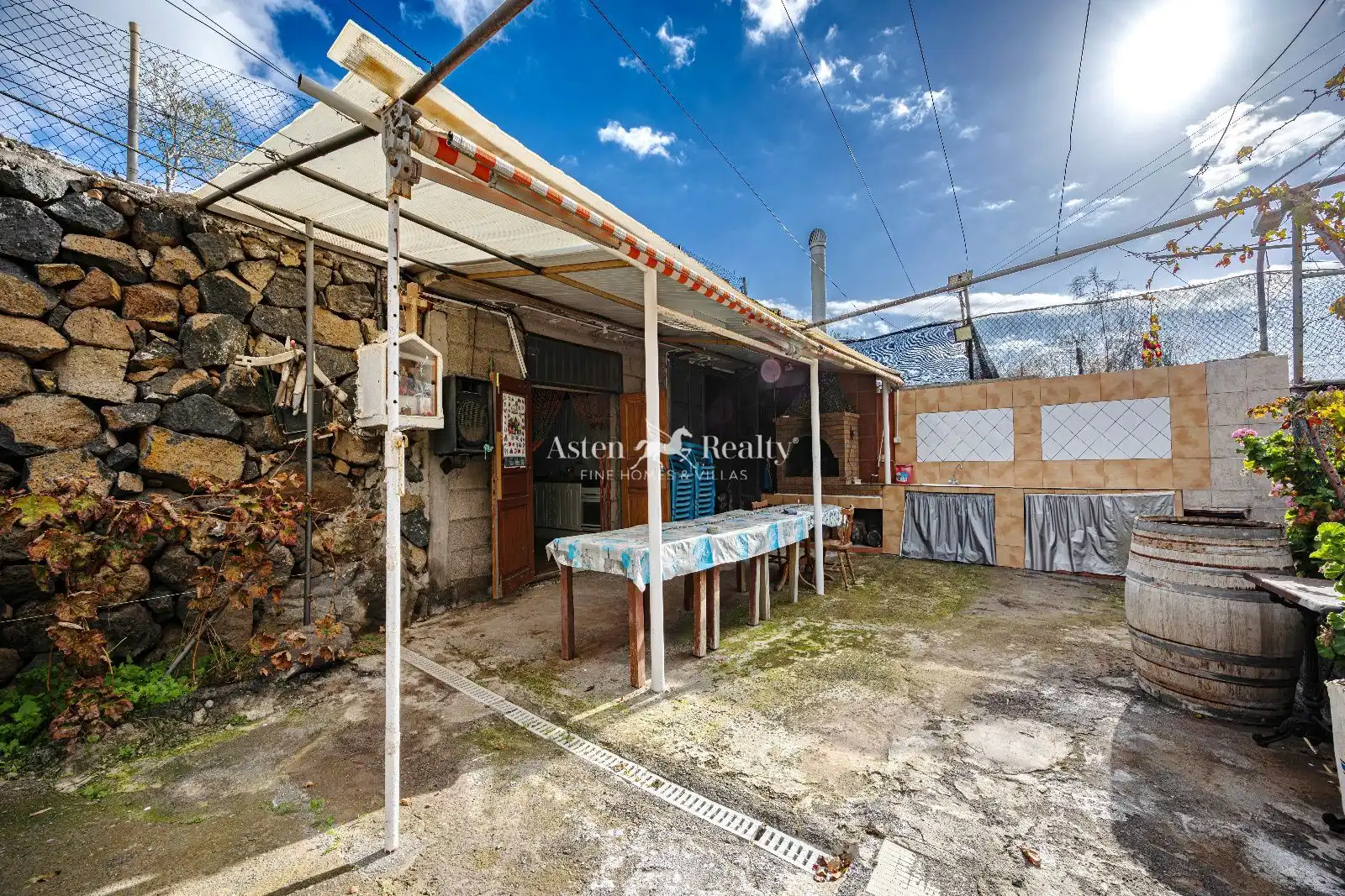 Houses for sale in Guía de Isora  with Terrace, Storage room and Swimming Pool