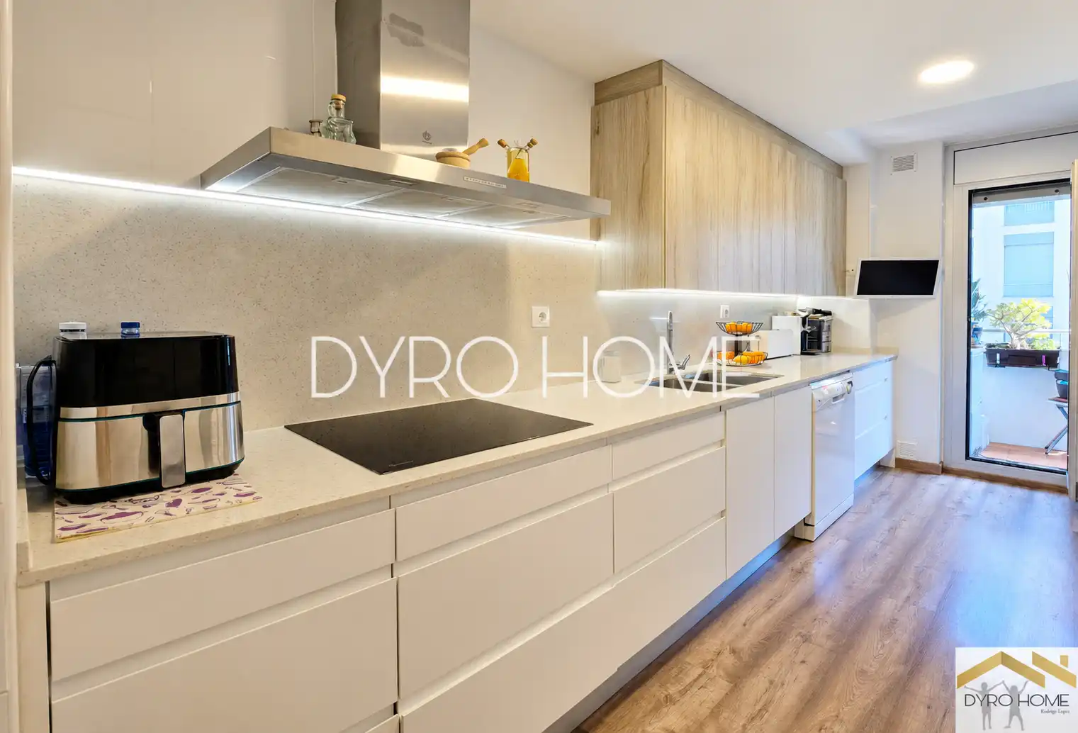 Küche von Wohnung zum Verkauf in Barcelona mit Heizung und Terrasse