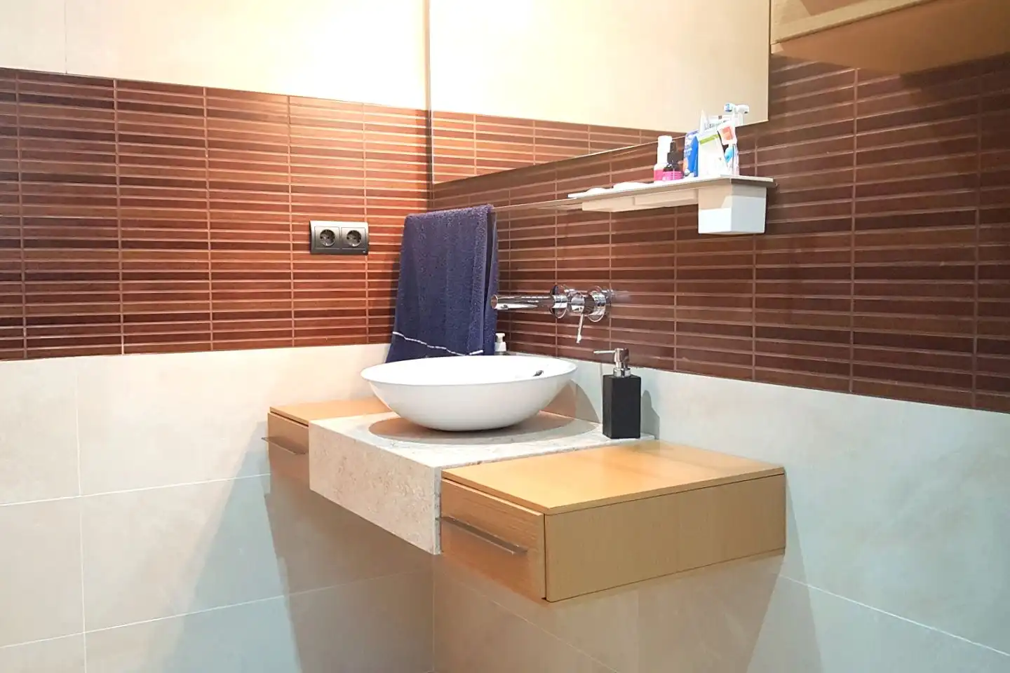 Bany de Casa o xalet en venda en L'Ametlla de Mar  amb Aire condicionat, Jardí privat i Terrassa