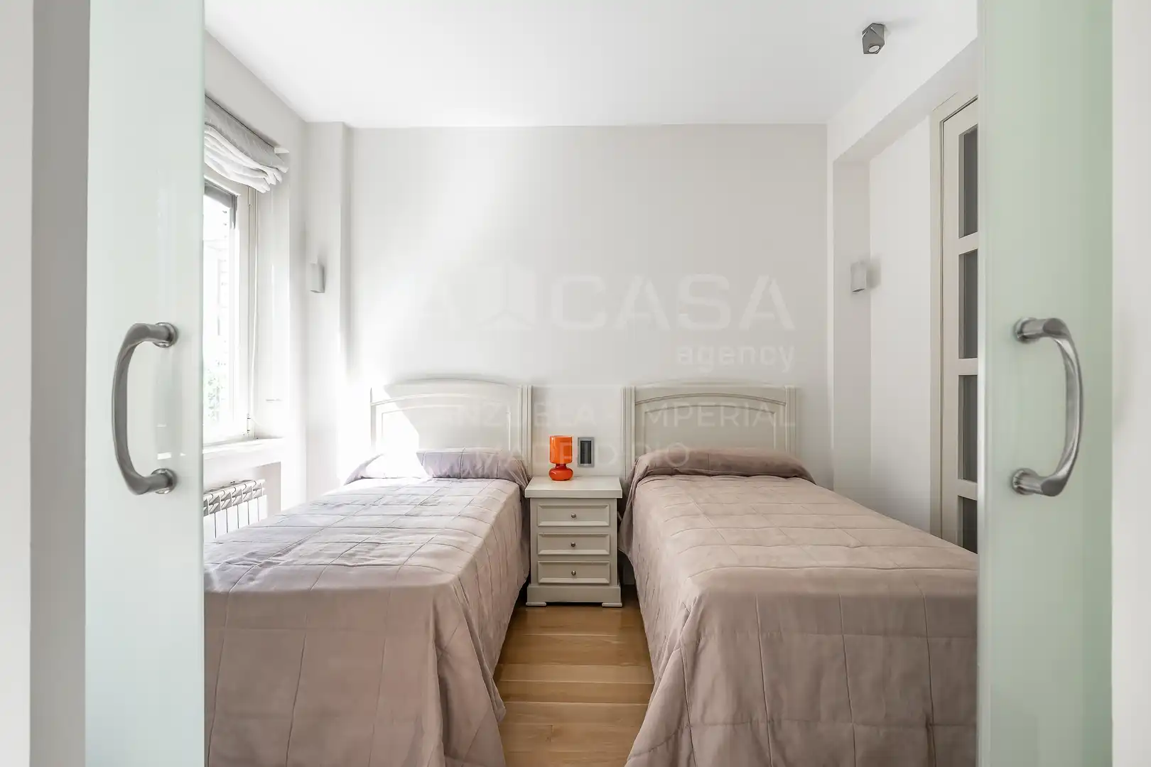 Habitación de Piso en venta en Madrid con Calefacción
