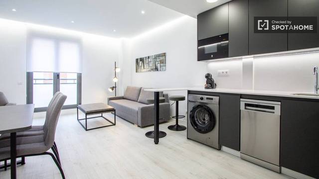 Piso en Alquiler en Universidad - Malasaña