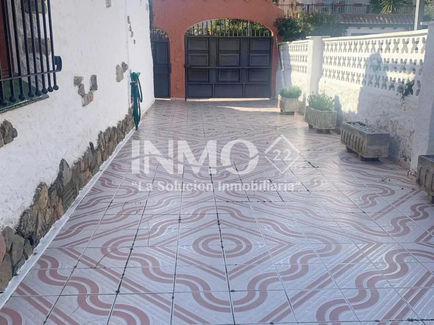 Vista exterior de Casa o xalet en venda en Cambrils amb Calefacció, Jardí privat i Terrassa