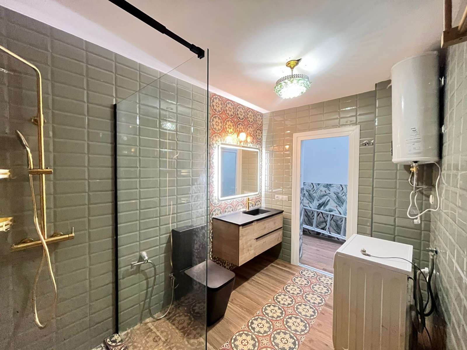 Bathroom of Apartments for share in Colmenar  with Air Conditioner, Terrace and Furnished