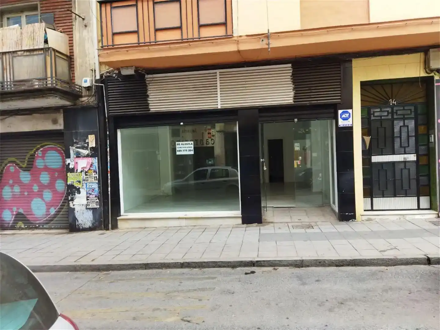 Erdgeschoss zur Miete in Granada mit Klimaanlage und Abstellraum