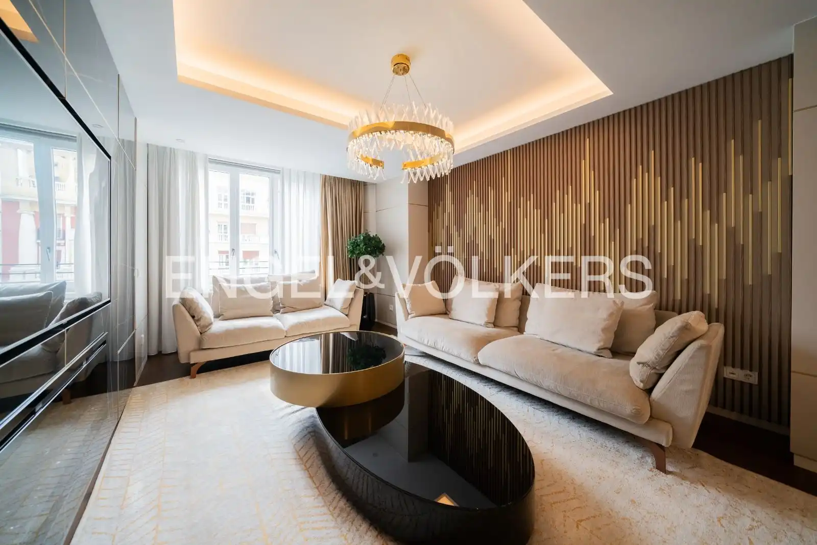 Living room of Flat for rent in Madrid  with Air Conditioner, Heating and Swimming Pool