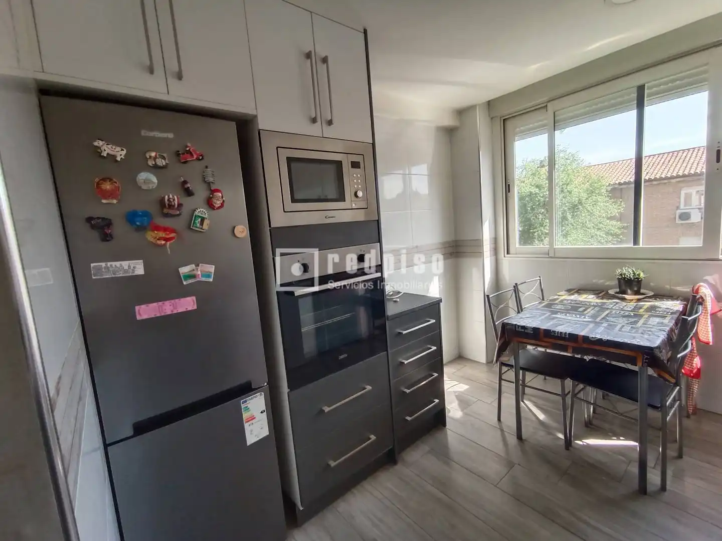 Cocina de Piso en venta en Madrid con Calefacción y Trastero