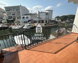 Exterior view of Flat for sale in Empuriabrava  with Air Conditioner, Heating and Terrace