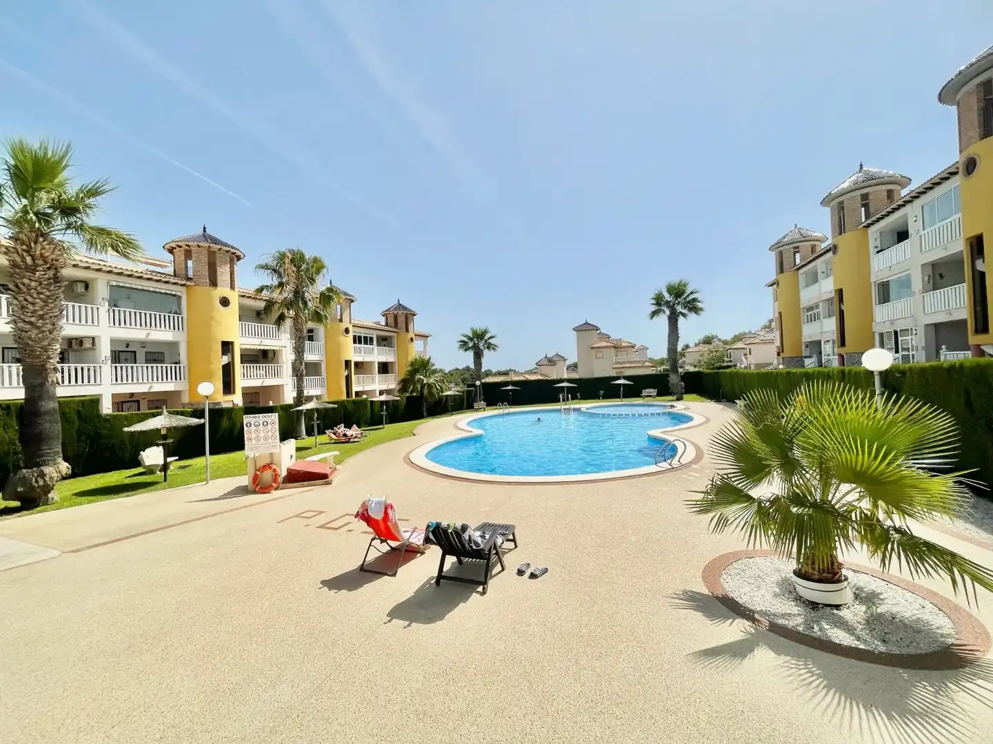 Piscina de Casa o chalet de alquiler en Orihuela con Aire acondicionado, Calefacción y Terraza