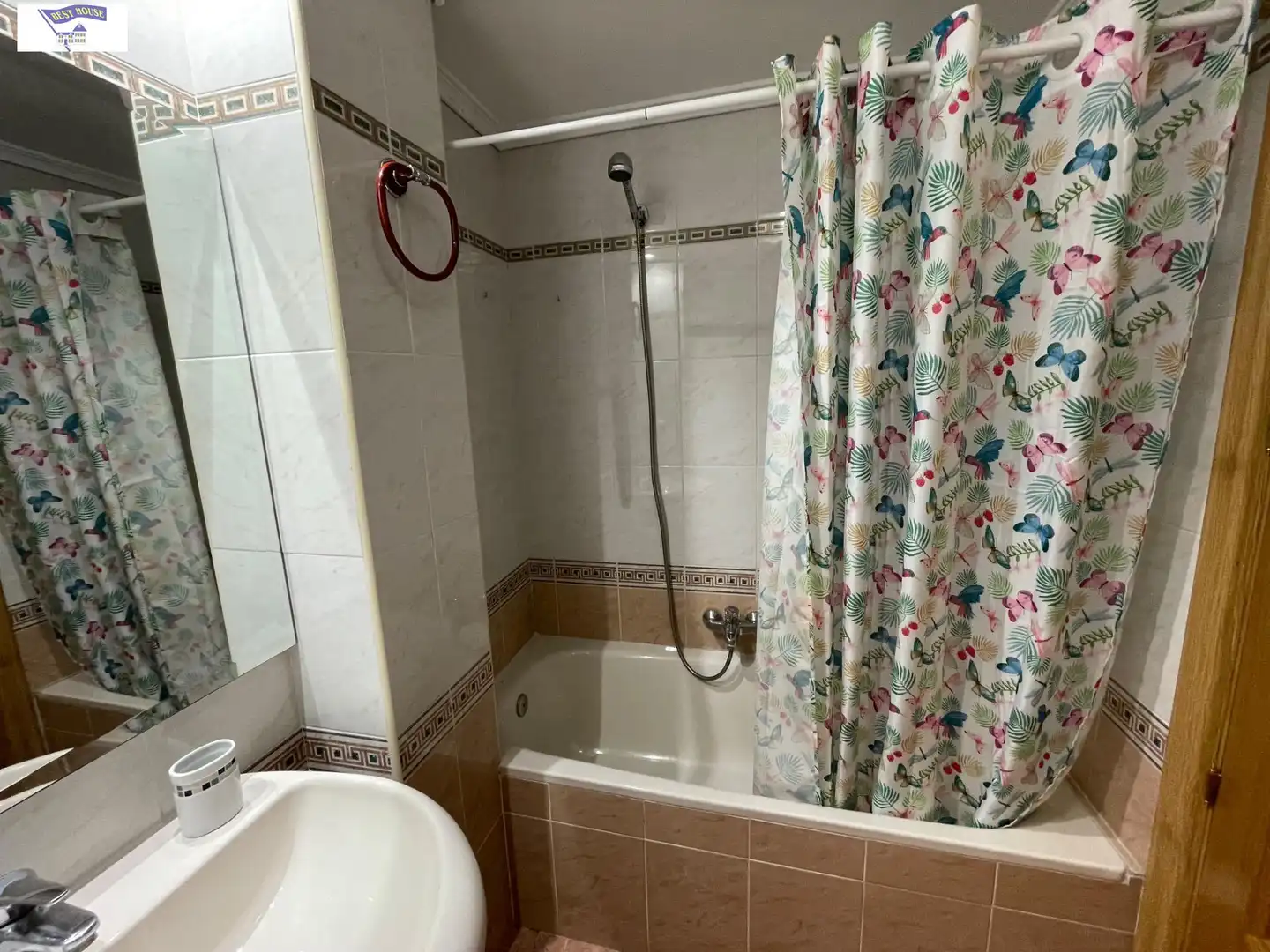 Badezimmer von Wohnungen zur Miete in Albacete mit Heizung, Möbliert und Balkon