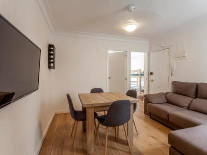 Sala d'estar de Apartament de lloguer en  Valencia Capital amb Moblat, Forn i Rentadora