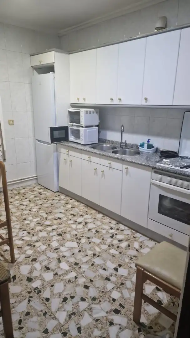 Cocina de Casa o chalet en venta en Calahorra con Aire acondicionado, Jardín privado y Terraza