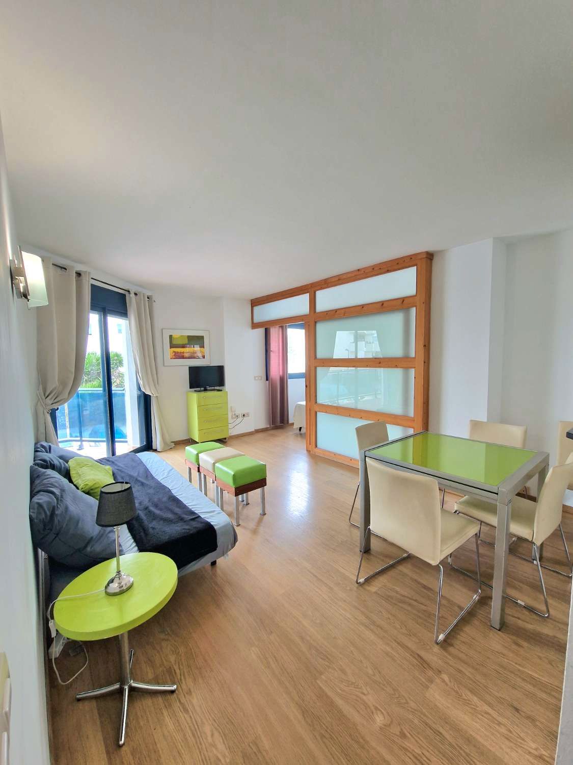 Apartment to rent in N/A, Marina Botafoc - Platja de Talamanca, Eivissa