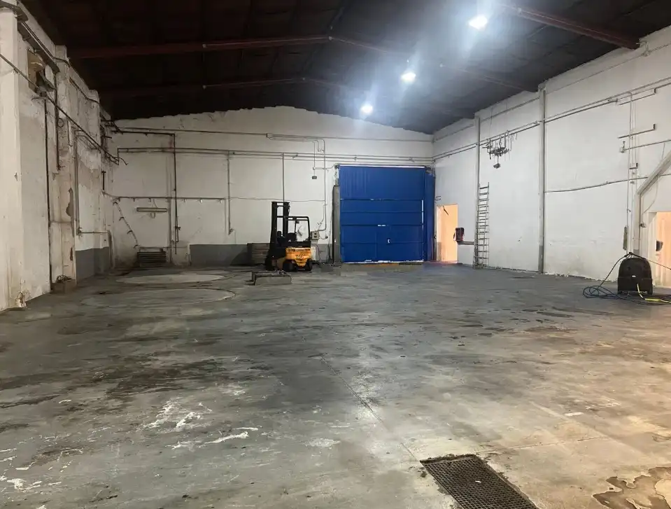 Nave industrielle à louer à Los Olivos - Los Ángeles