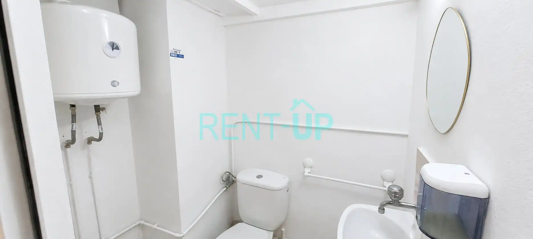 Baño de Local en traspaso en Xàtiva con Aire acondicionado, Calefacción y Amueblado