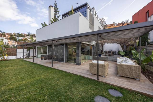 Casa-chalet en Venta en Ciutat Diagonal