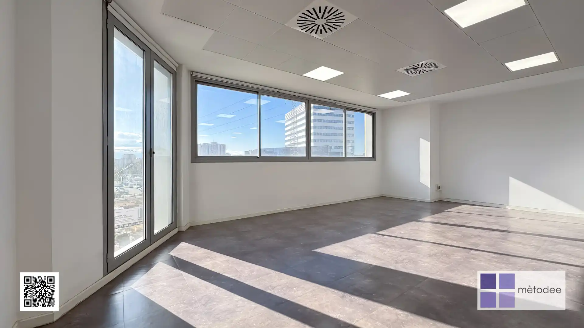 Büro zur Miete in Esplugues de Llobregat mit Klimaanlage und Heizung