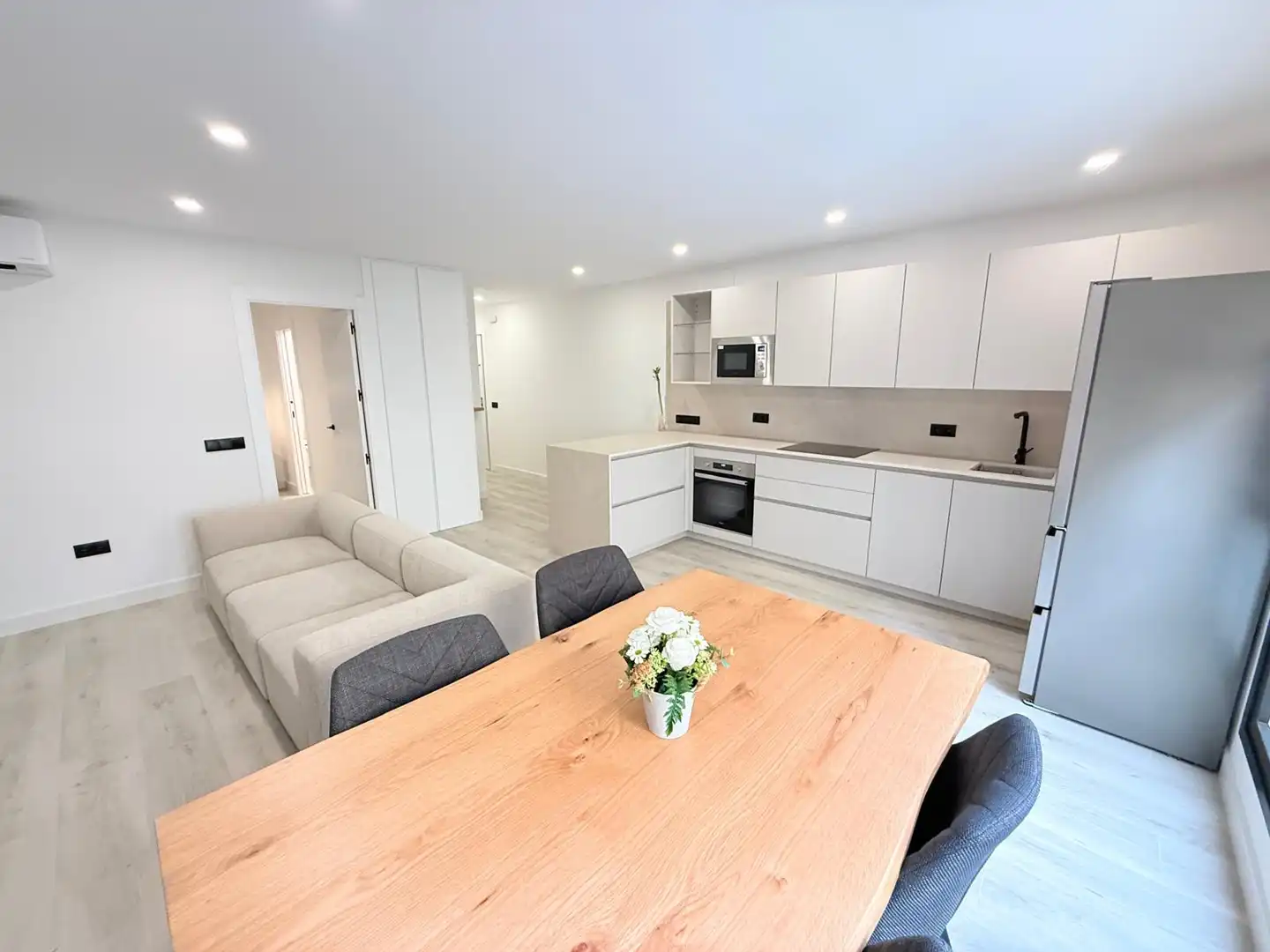 Apartament amb ascensor de lloguer a Calle Maestranza, imagen 2