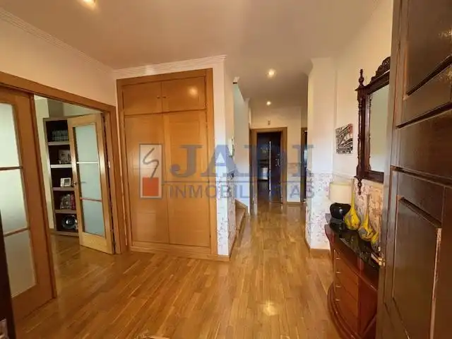 Chalet con piscina en venta en Valdepeñas, imagen 6