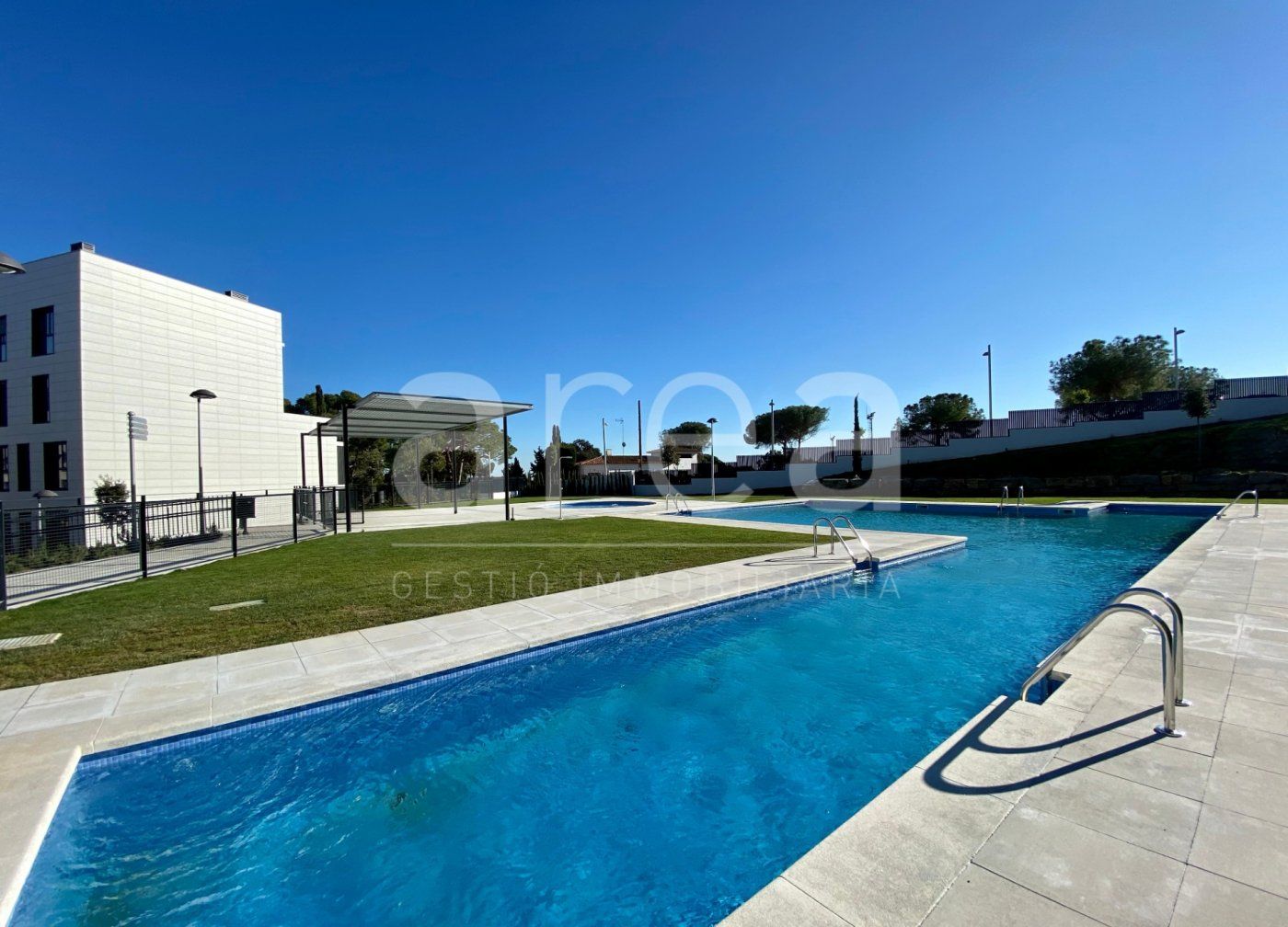Piscina de Piso de alquiler en Sant Andreu de Llavaneres con Aire acondicionado, Calefacción y Parquet