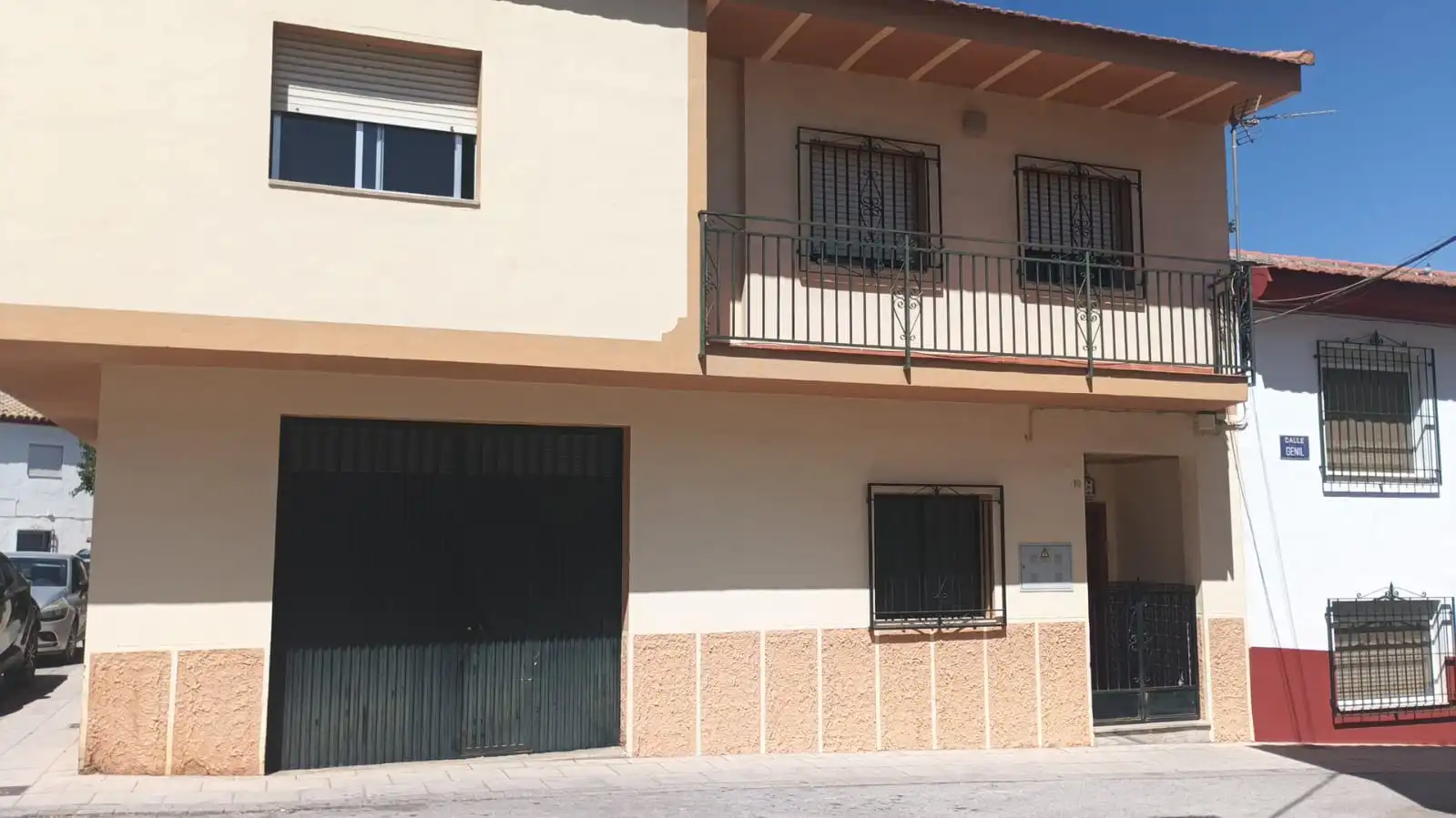 Exterior view of Houses for rent in Baza  with Storage room, Furnished and Washing machine