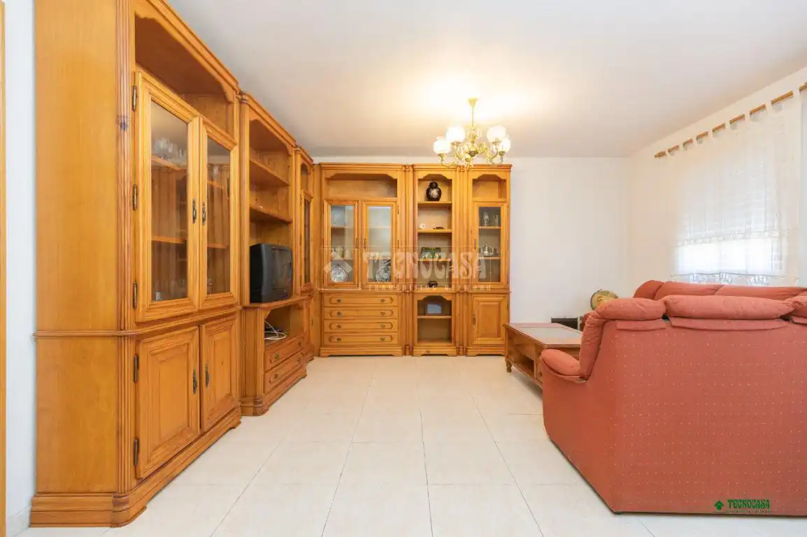 Sala de estar de Piso en venta en Almería con Trastero
