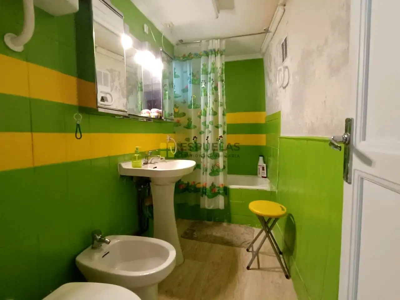 Bany de Casa o xalet en venda en Enciso amb Terrassa, Traster i Moblat