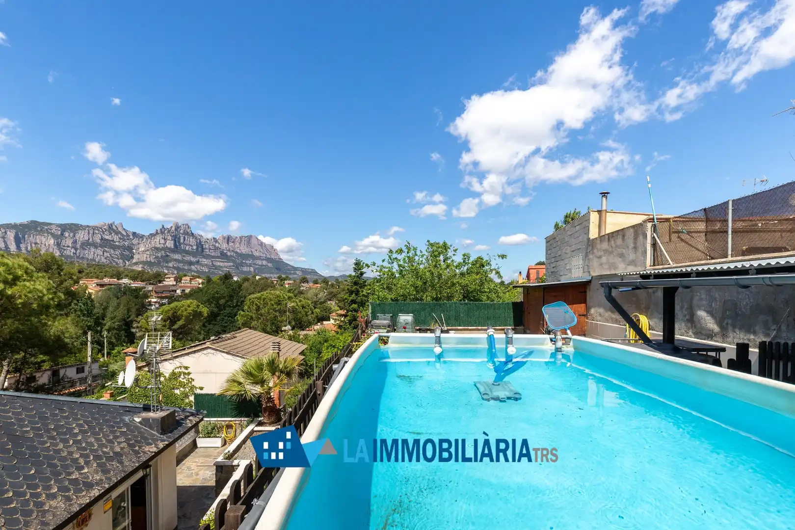 Piscina de Casa adosada en venda en Vacarisses amb Calefacció, Terrassa i Traster