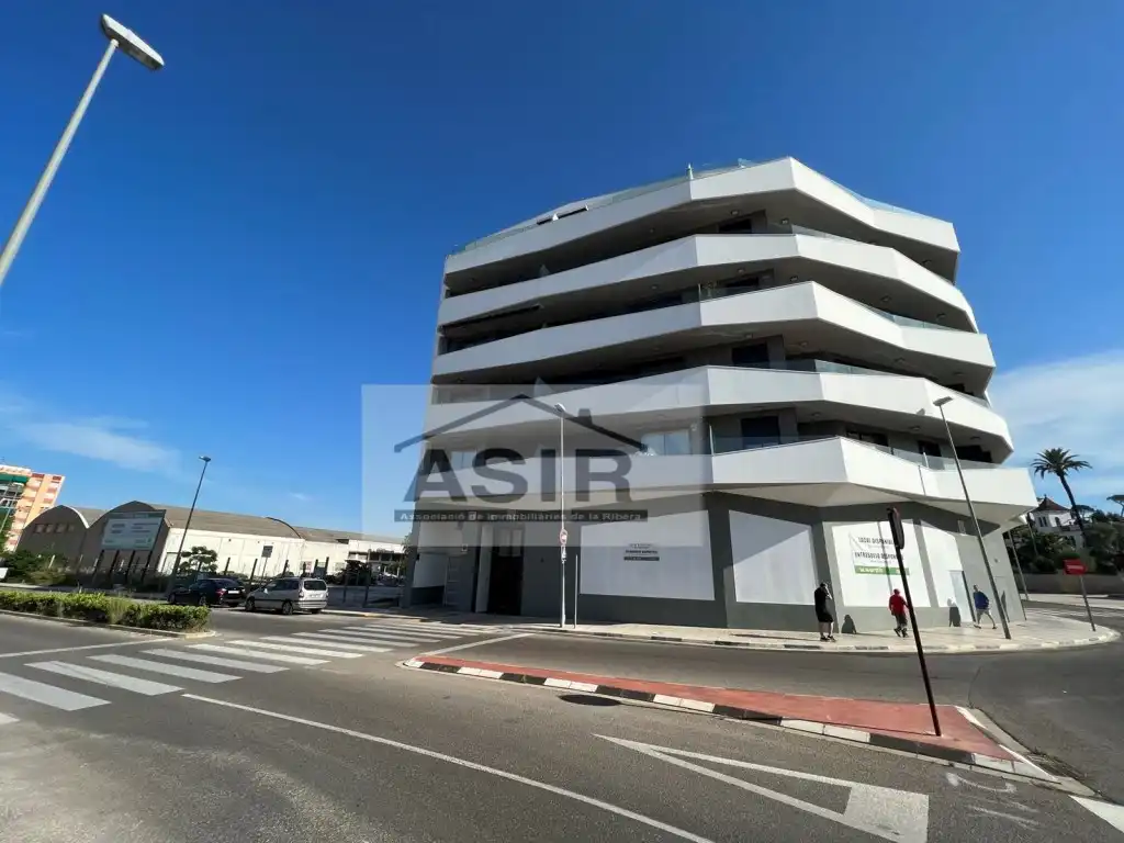 Terreno residencial en venta en Casc Urbà
