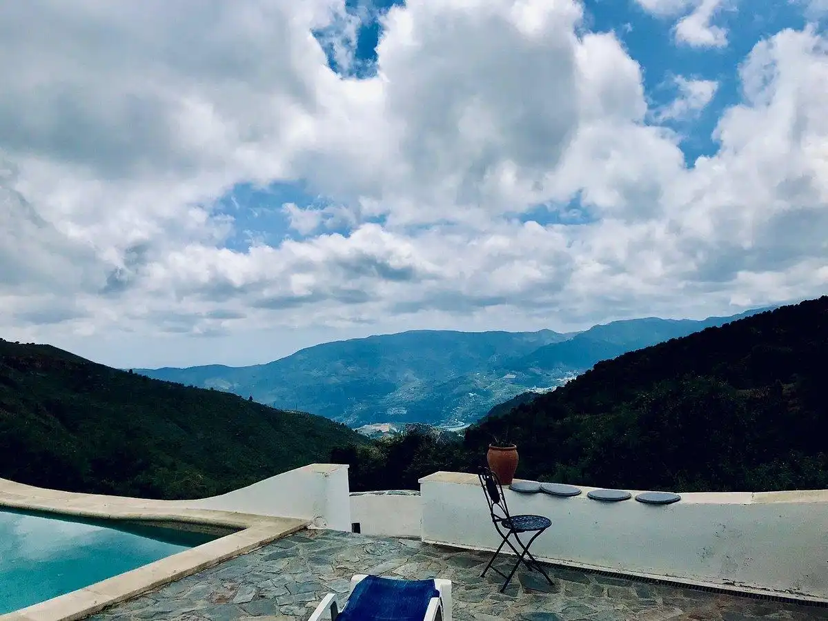 Vista exterior de Finca rústica en venda en Lecrín amb Aire condicionat i Calefacció