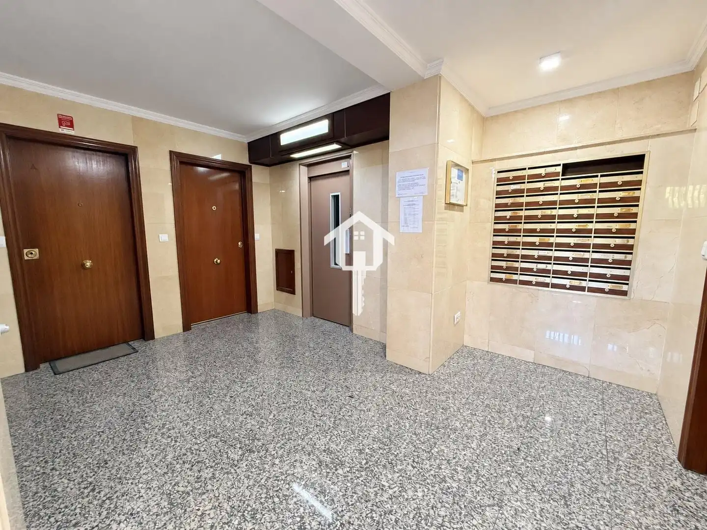 Piso en venta en Benalúa - Babel
