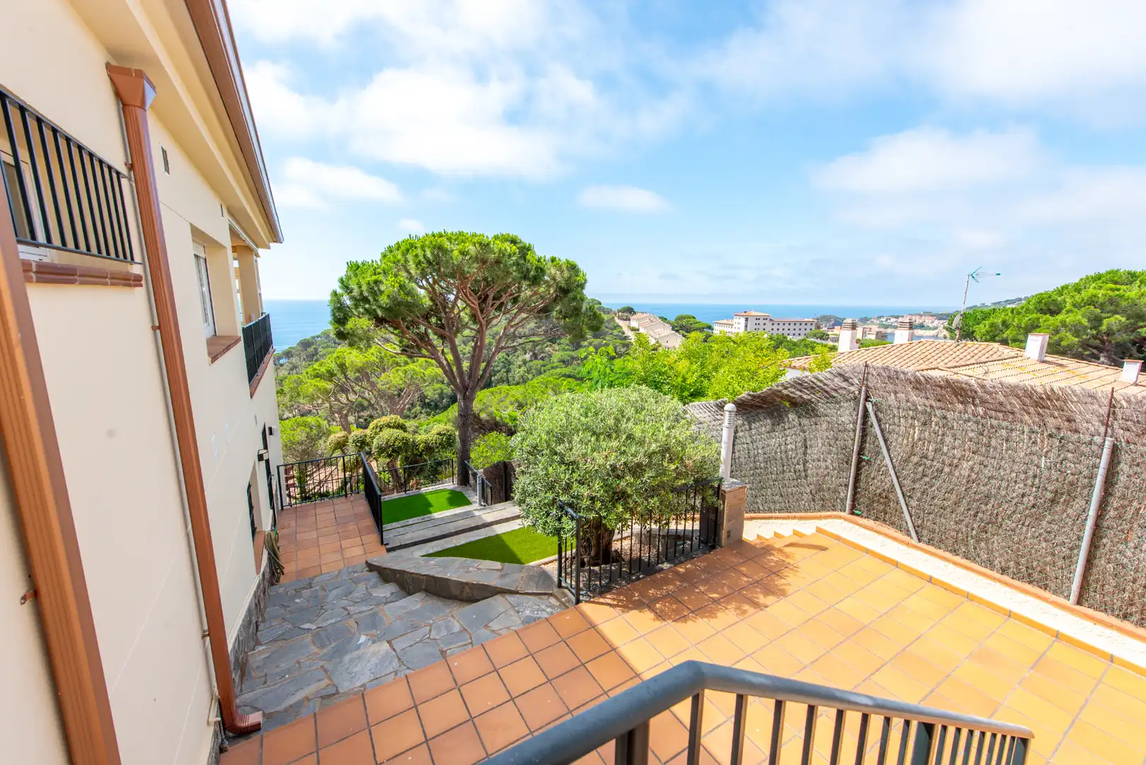 Terrassa de Casa o xalet en venda en Sant Feliu de Guíxols amb Aire condicionat, Calefacció i Jardí privat