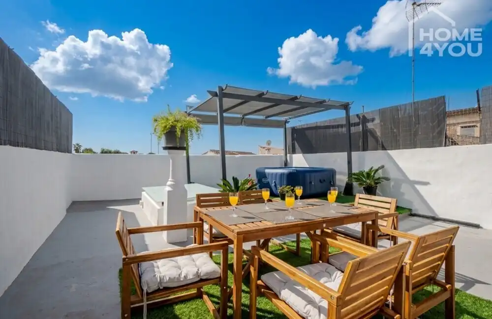 Terrassa de Casa o xalet en venda en Maria de la Salut amb Aire condicionat, Calefacció i Terrassa
