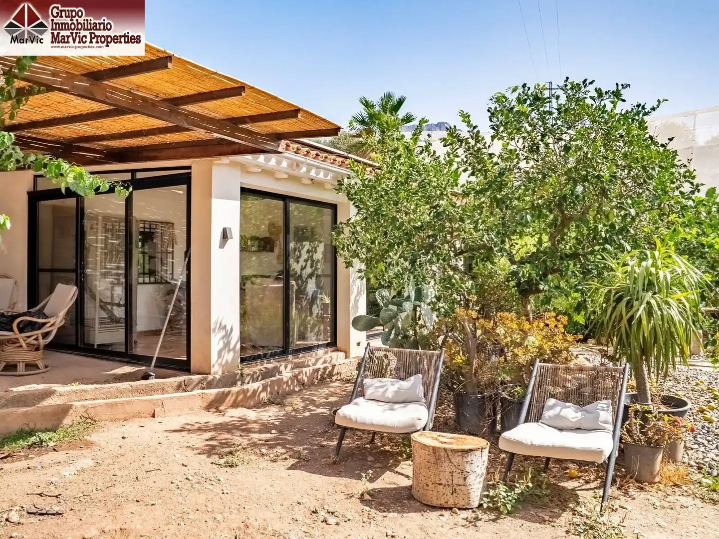Terrassa de Apartament en venda en Callosa d'en Sarrià amb Aire condicionat, Jardí privat i Moblat