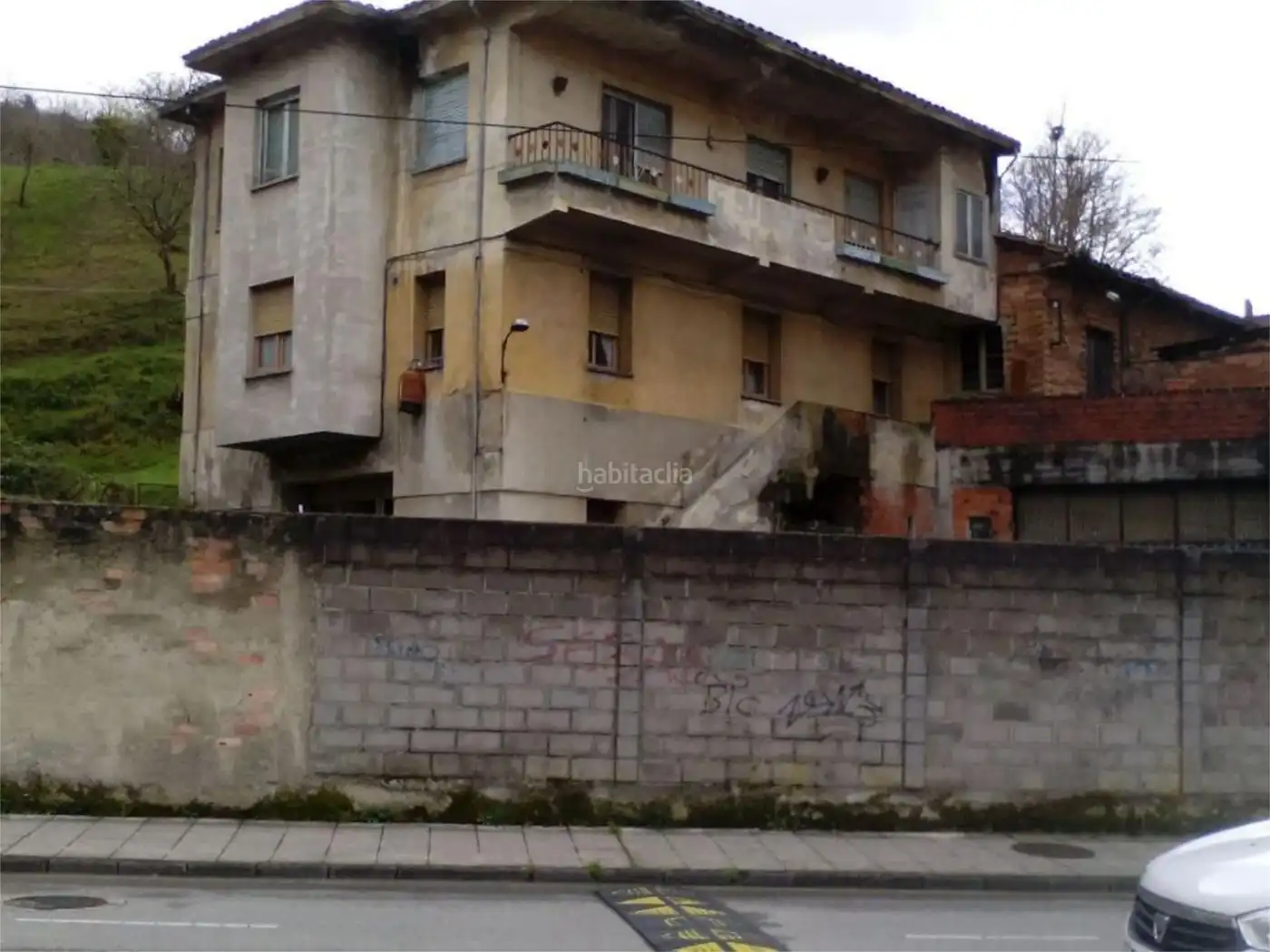 House for sale in Avenida de Bimenes 21, imagen 2